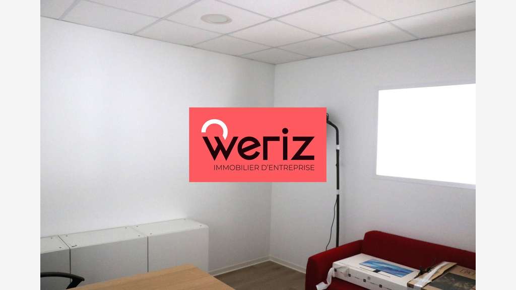 A vendre locaux 213m² avec bureaux à Rousset
