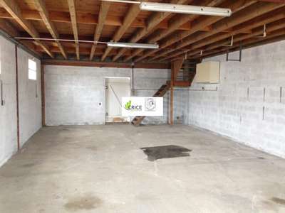 Location Locaux d'activités - Entrepôts à Royan