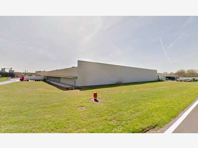 Location entrepôt Hauts-de-France – 6 165 m² – Pro