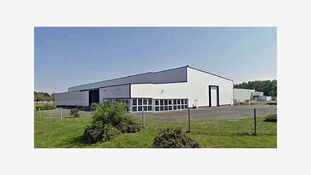 A louer local d'activités ou stockage 812m² Ruitz