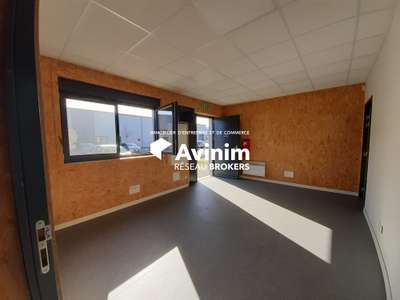 Location Locaux d'activités - Entrepôts à Rumilly