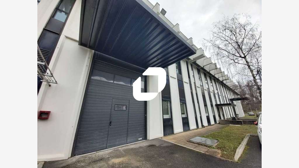 A louer Local d'activité 1278m² Rungis