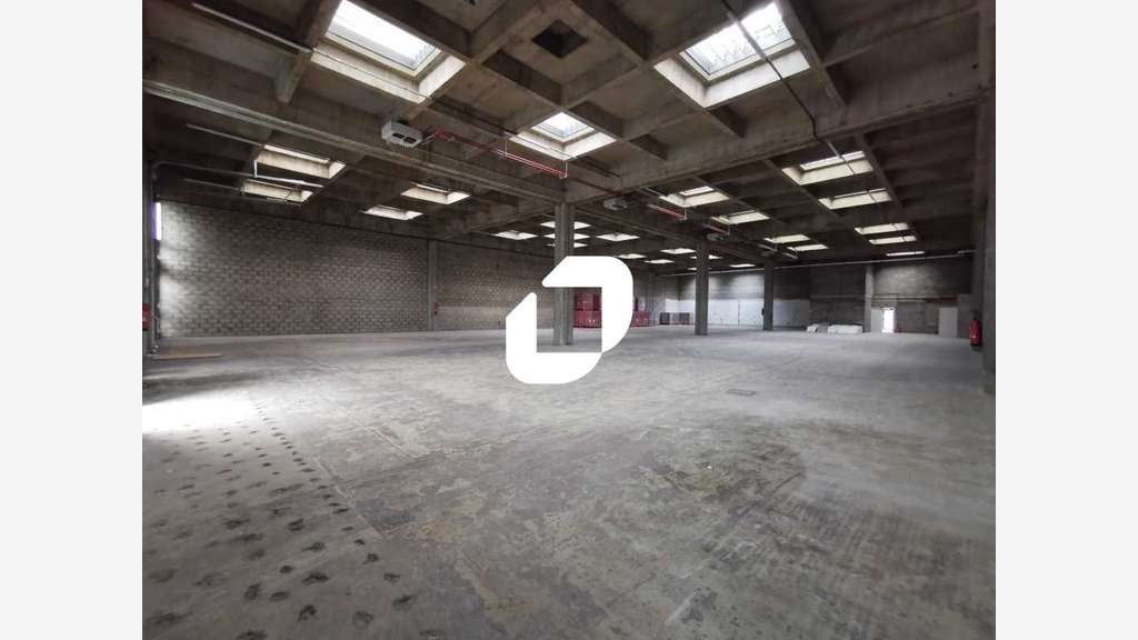 A louer Local d'activité 1278m² Rungis