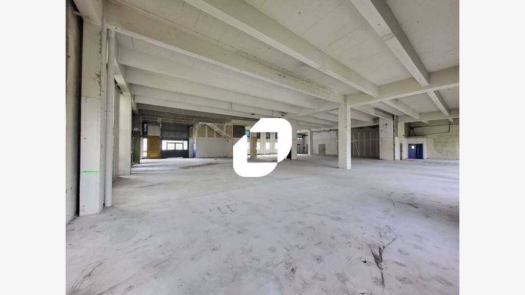 A louer Local d'activité 800m² Rungis