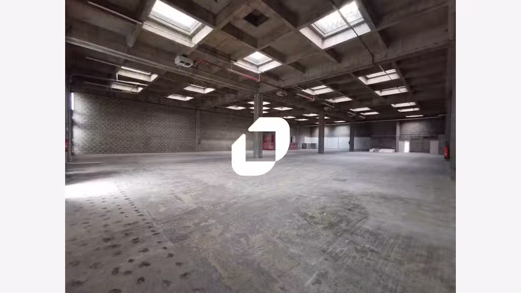 A louer Local d'activité 1278m² Rungis