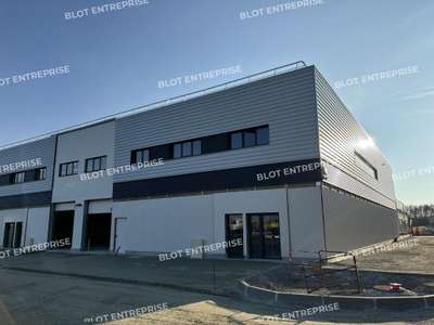 A louer cellule d'activités neuve 313m² Nantes Sud