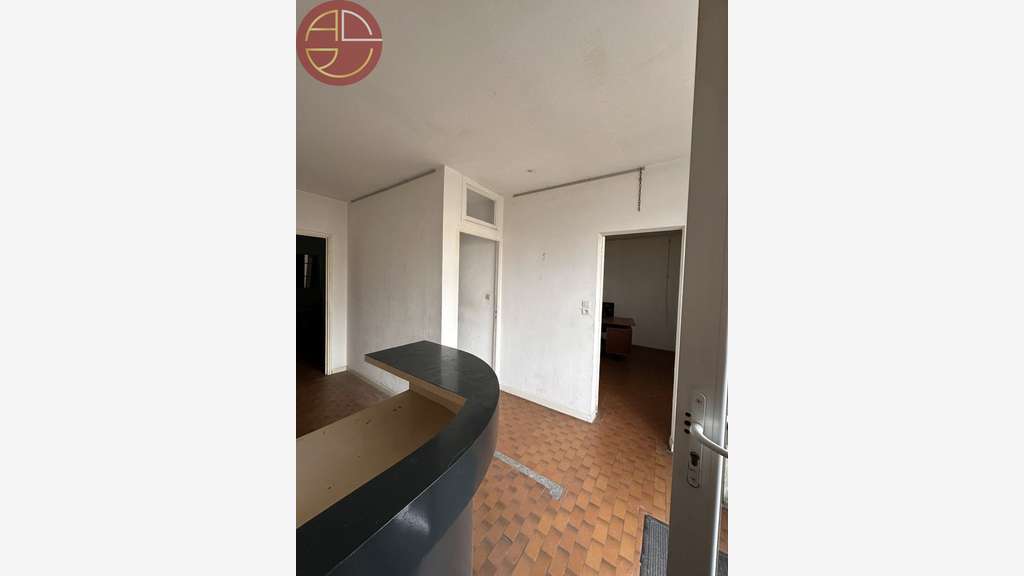 A louer entrepôt 1205m² en ZI à Saint-Alban