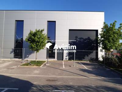 Location Locaux d'activités - Entrepôts à Saint-Alban-Leysse