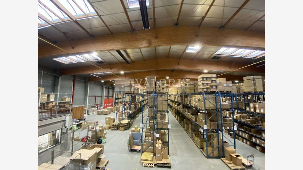 A louer entrepôt logistique à Saint-André-de-Corcy