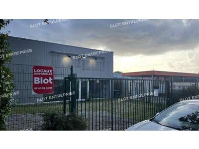 Location Locaux d'activités - Entrepôts à Saint-André-des-Eaux