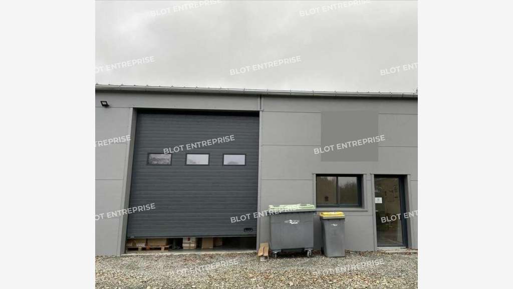 A louer cellules activités de 130m² à Saint-Armel