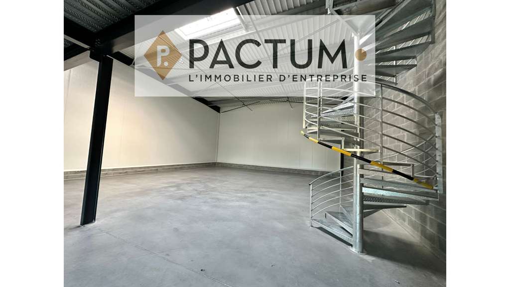A louer cellule neuve à partir de 330m² Angers Est