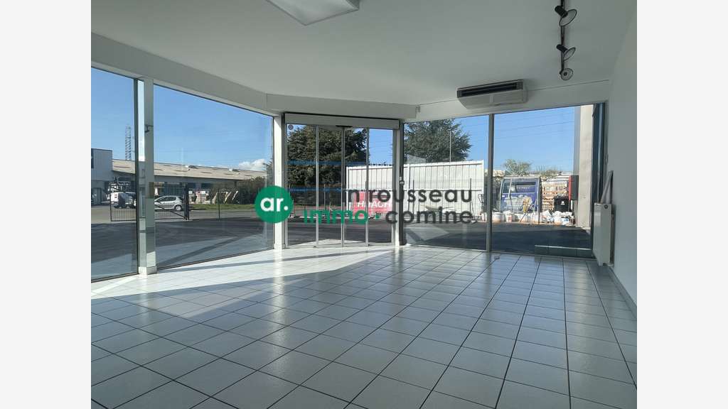 A louer local d'activité 1050m² à Saint-Barthélemy