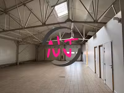 Loue local d'activité 516m² St Barthelemy d'Anjou 