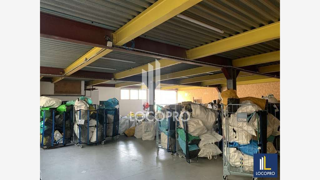 Location local d'activité 520m² à Saint Blaise