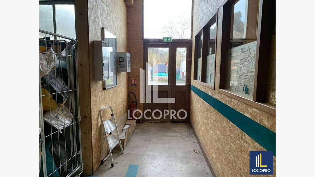 Location local d'activité 520m² à Saint Blaise