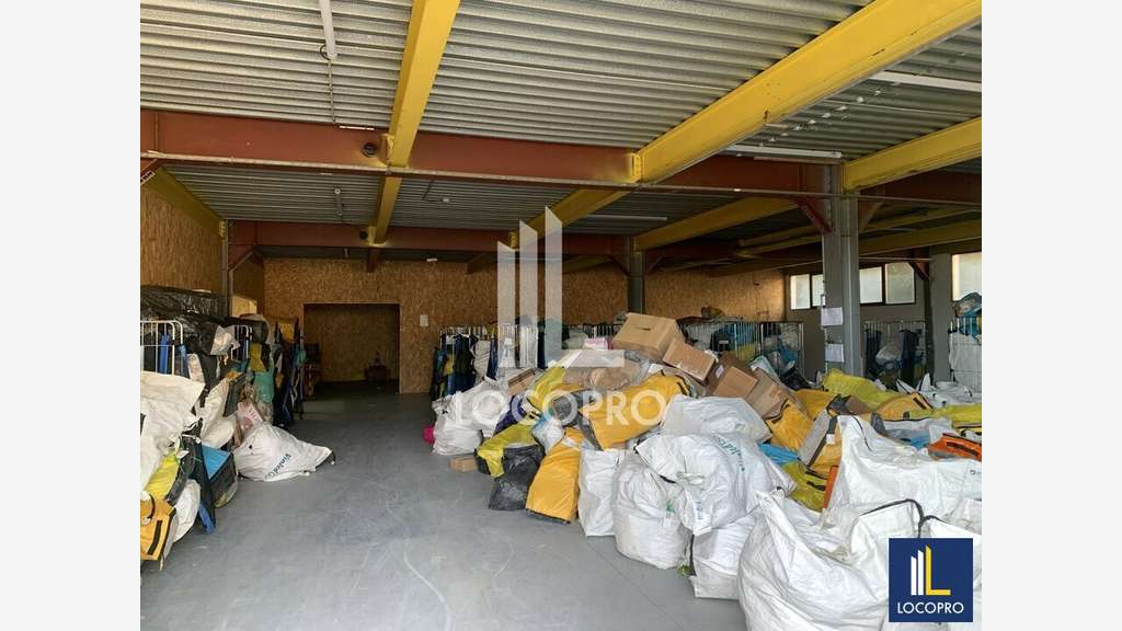 Location local d'activité 520m² à Saint Blaise