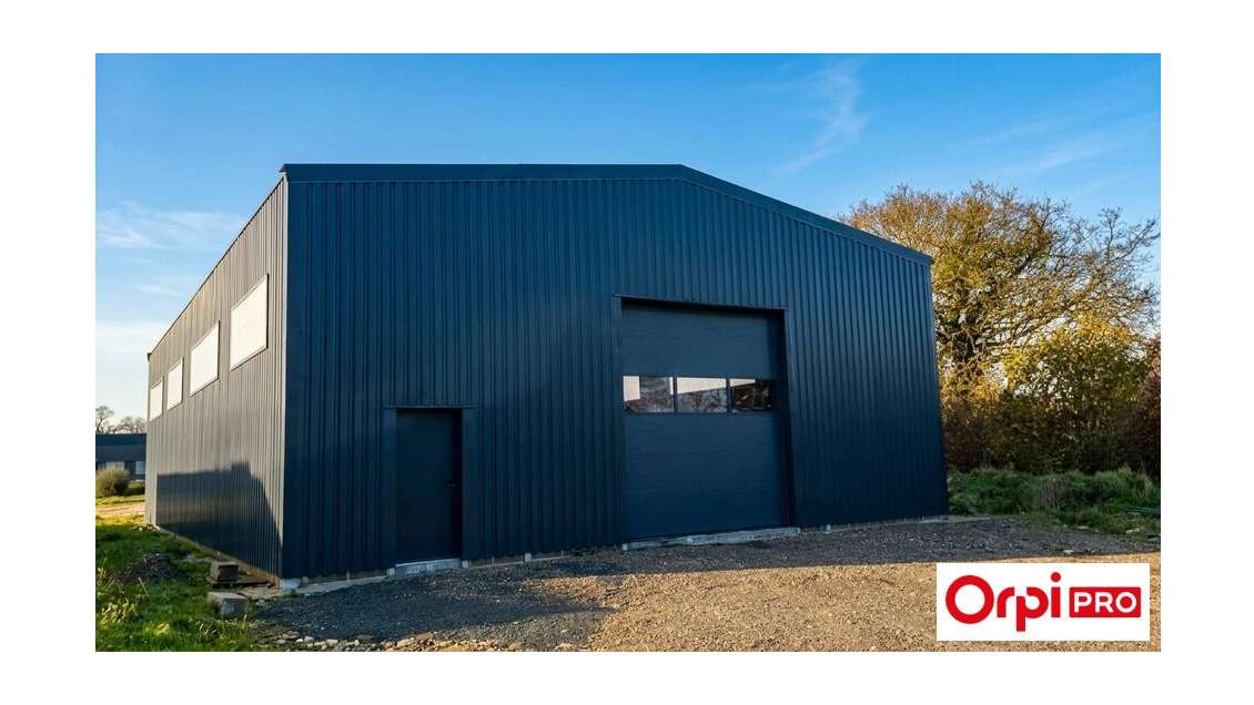 Loue local d'activité de 160m² en za Saint-Brandan