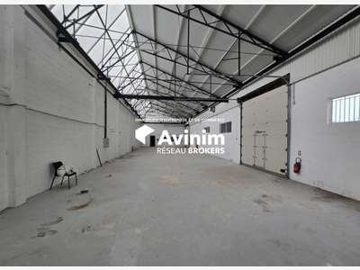 A louer activités stockage 473m² à Saint-Brice