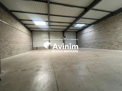 A louer local de 355m² à St Brice sous Forêt (95)