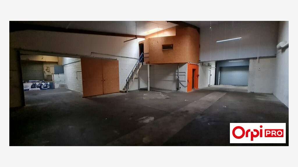 A louer local d'activité 265m² ZA St-Brieuc RN12