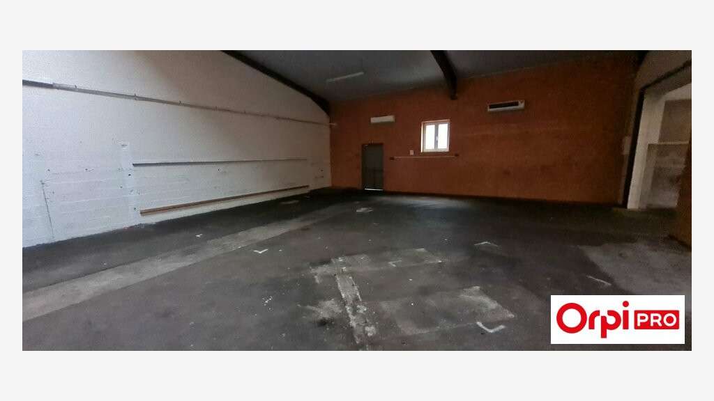 A louer local d'activité 265m² ZA St-Brieuc RN12