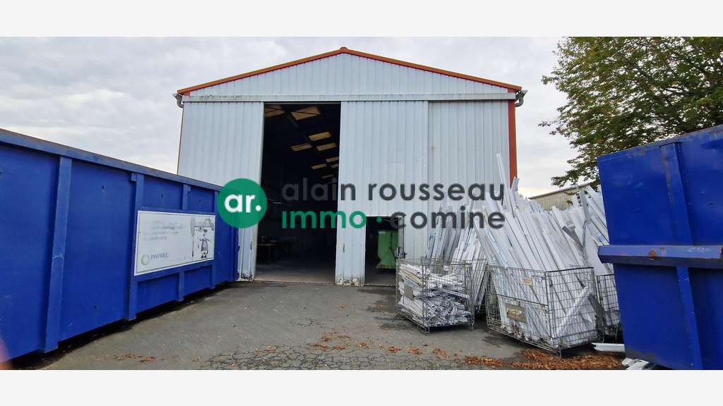 Loue local activité 250m² Saint-Christophe-du-Bois