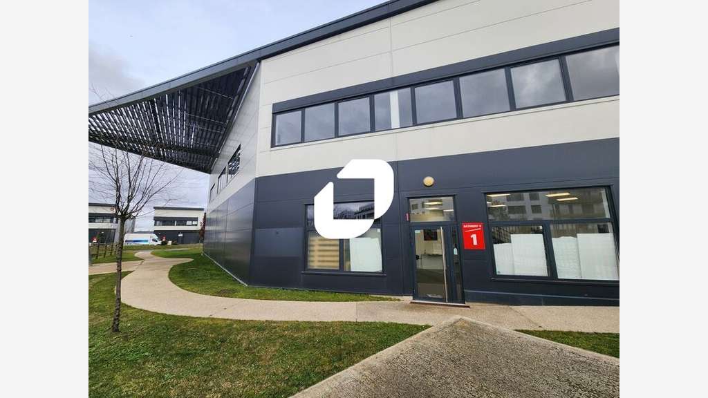 A louer Local d'activité 412m² Saint cyr l'ecole