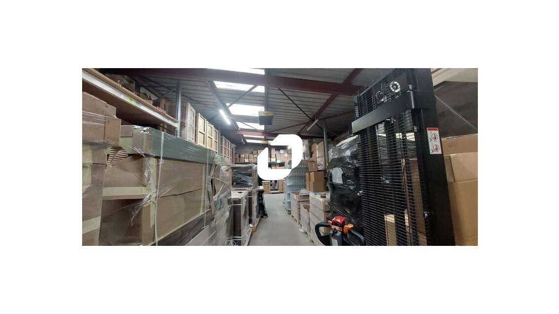 A louer Local d'activité 186m² Saint denis