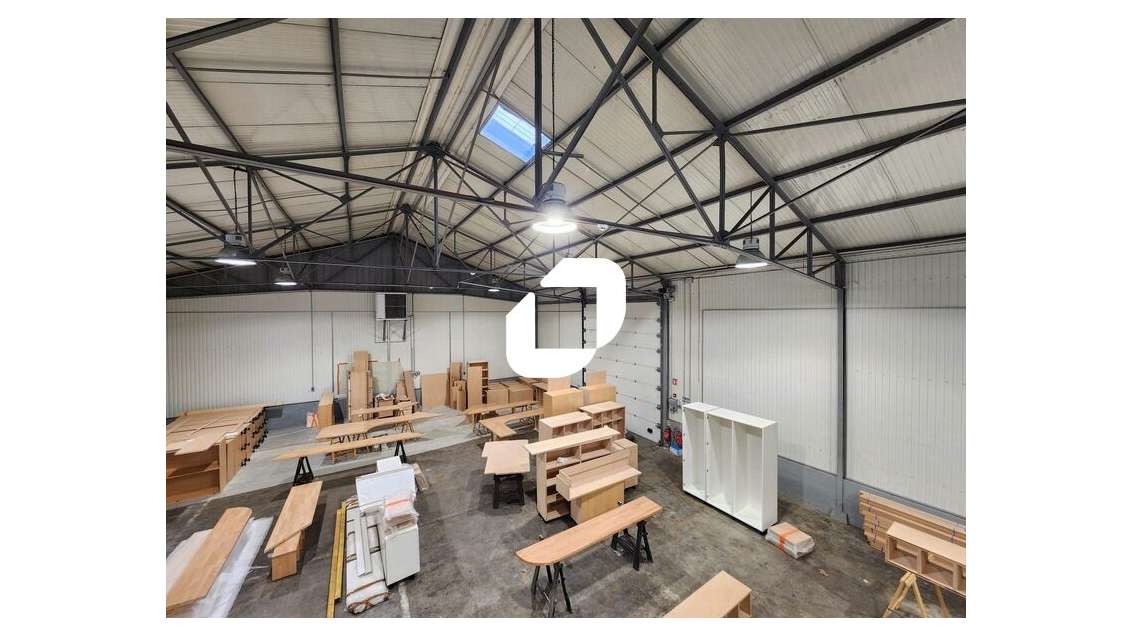 A louer Local d'activité 385m² Saint denis