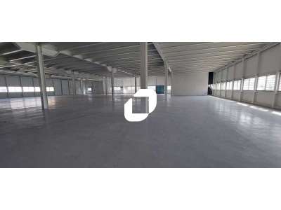 Location Locaux d'activités - Entrepôts à Saint-Denis