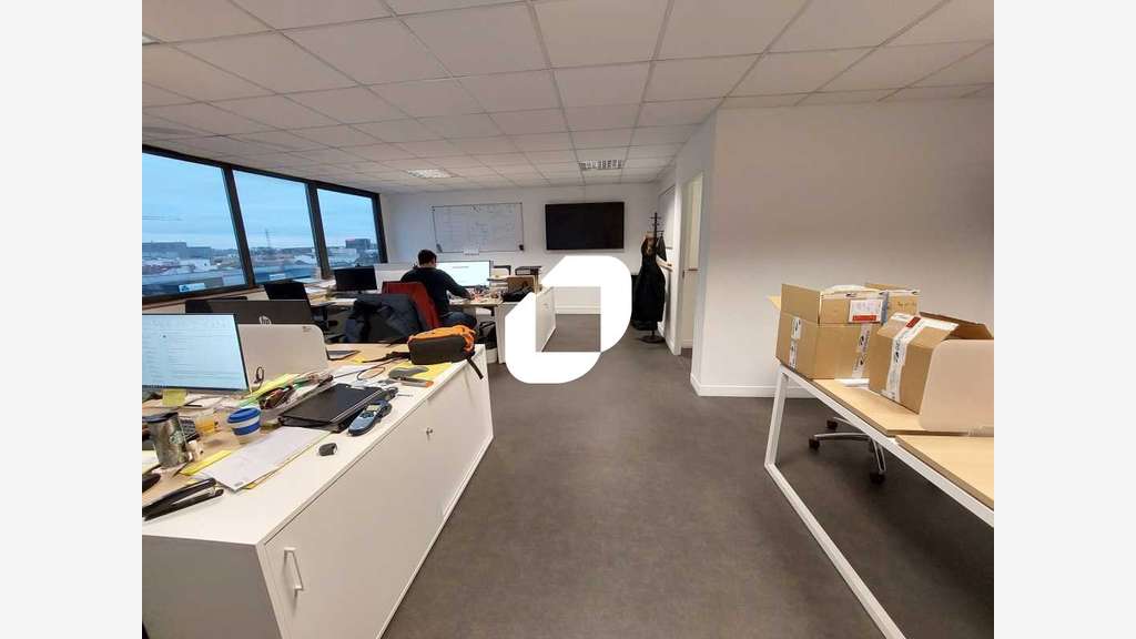 A louer Local d'activité 462m² Saint denis