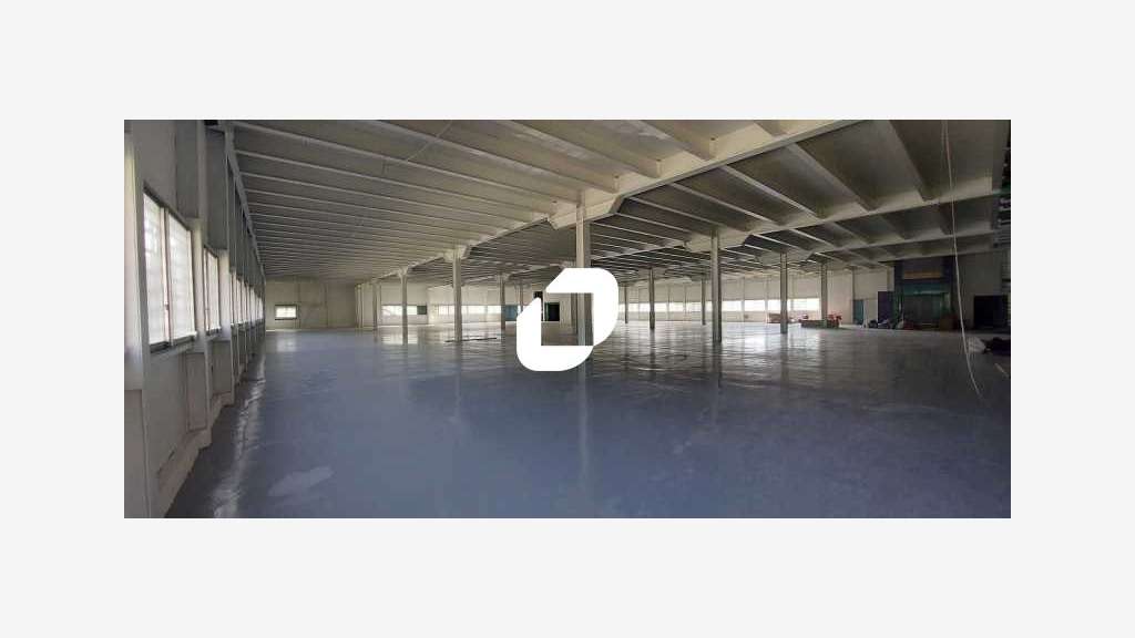 A louer Local d'activité 4066m² Saint denis