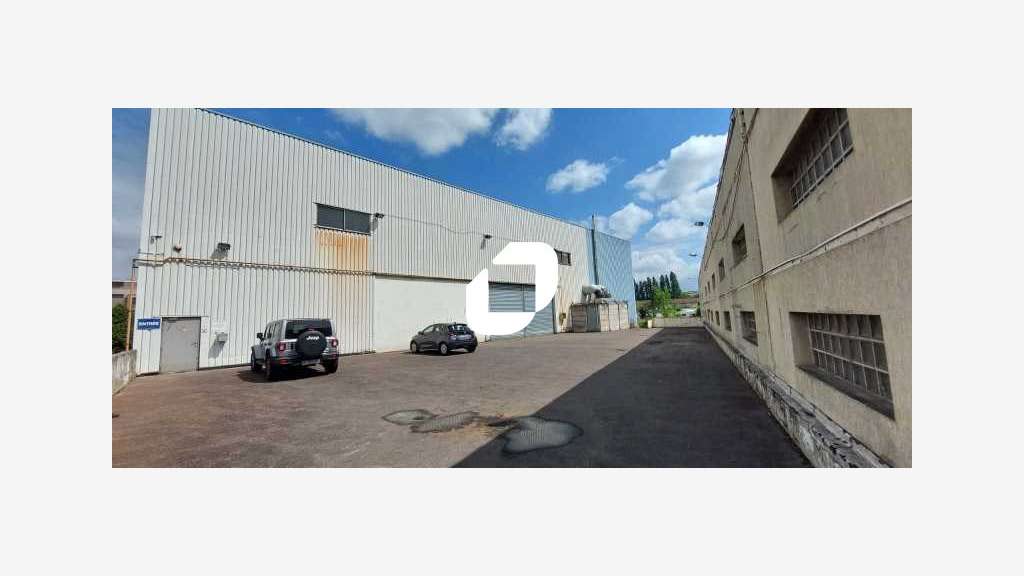 A louer Local d'activité 4066m² Saint denis