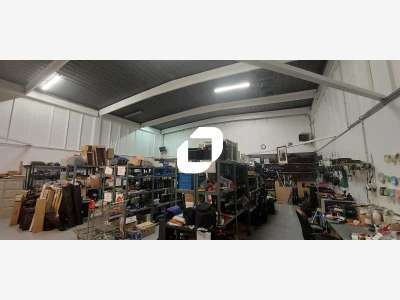 A louer Local d'activité 855m² Saint denis