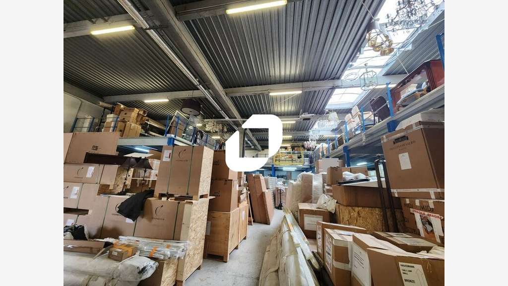 A louer Local d'activité 639m² Saint denis