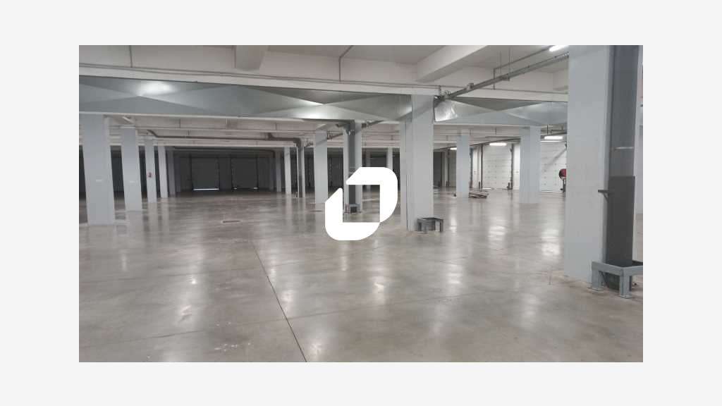A louer Local d'activité 3687m² Saint denis
