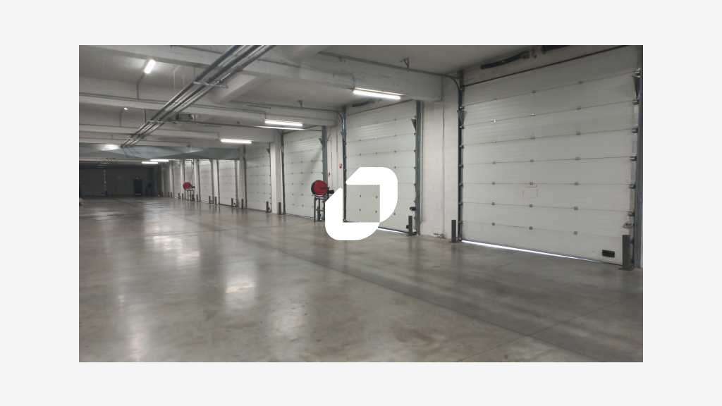 A louer Local d'activité 3687m² Saint denis
