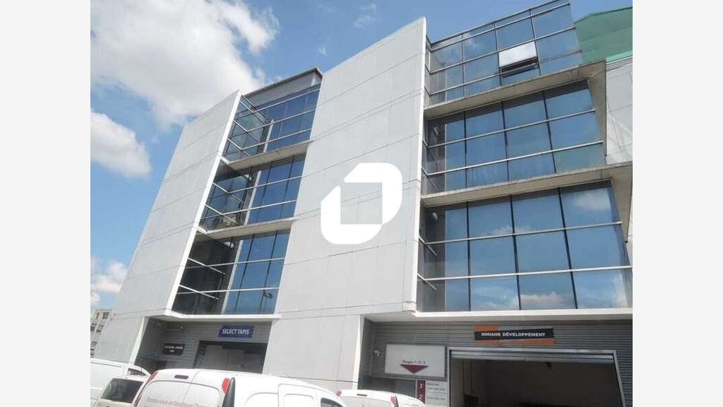 A louer Local d'activité 2095m² Saint denis