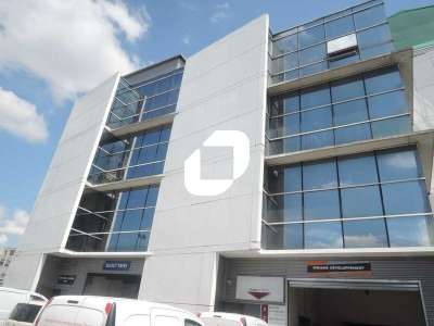 A louer Local d'activité 2095m² Saint denis