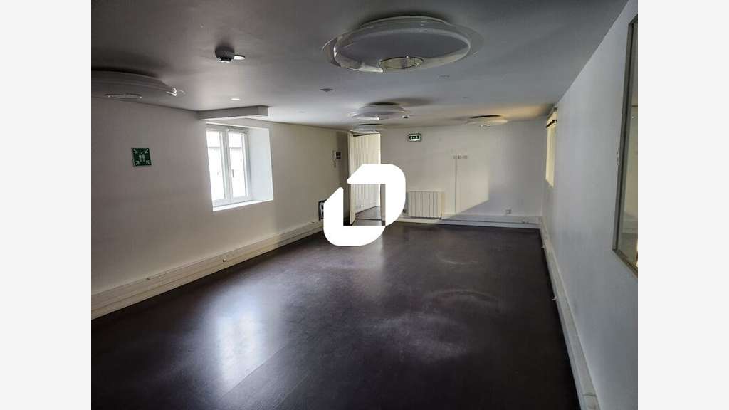 A louer Local d'activité 1030m² Saint denis
