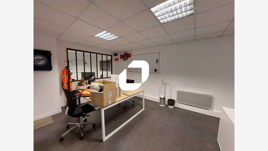 A louer Local d'activité 462m² Saint denis