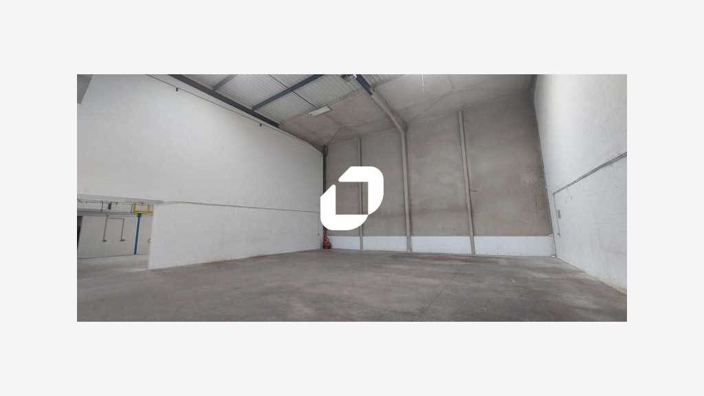 A louer Local d'activité 462m² Saint denis