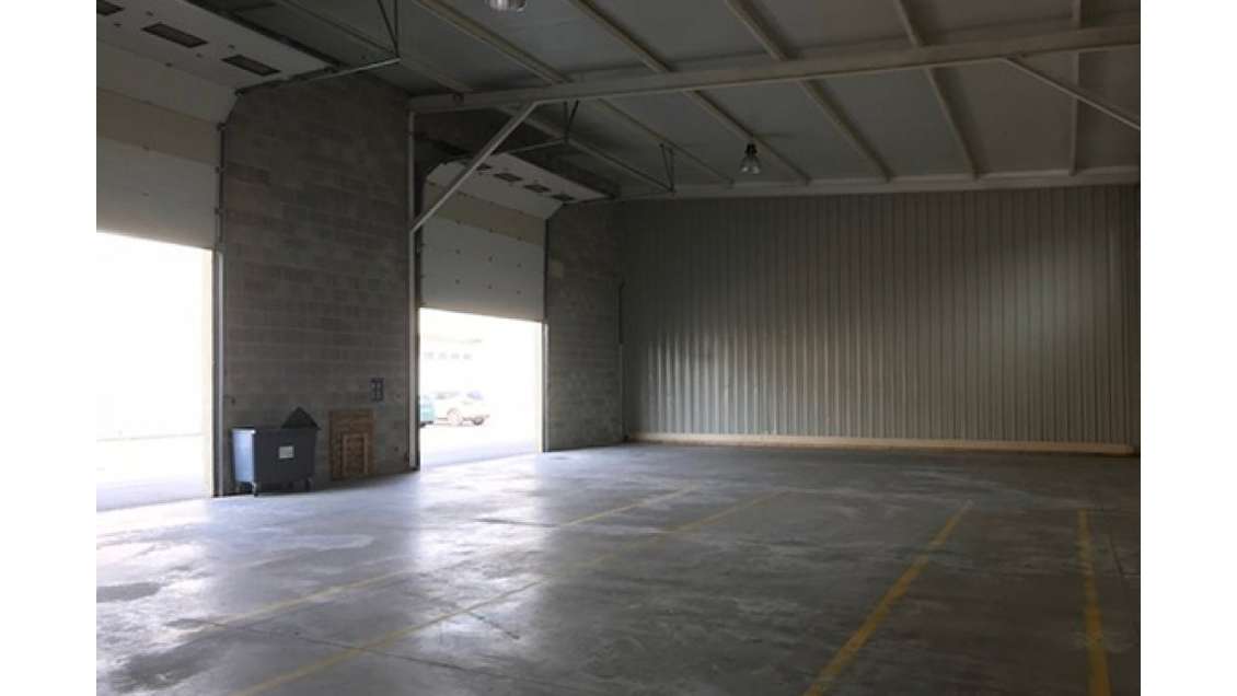Locaux d'activités 420m² à louer à Saint-Dizier