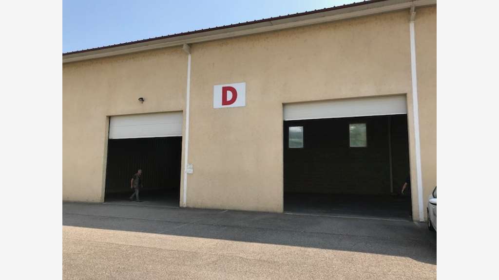Locaux d'activités 420m² à louer à Saint-Dizier