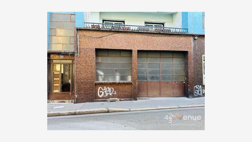Dépôt à louer quartier Badouillère à St Etienne