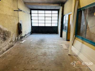 Dépôt à louer quartier Badouillère à St Etienne
