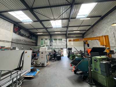 LOCAL D'ACTIVITES - A LOUER - 490 m² - SAINT ETIEN