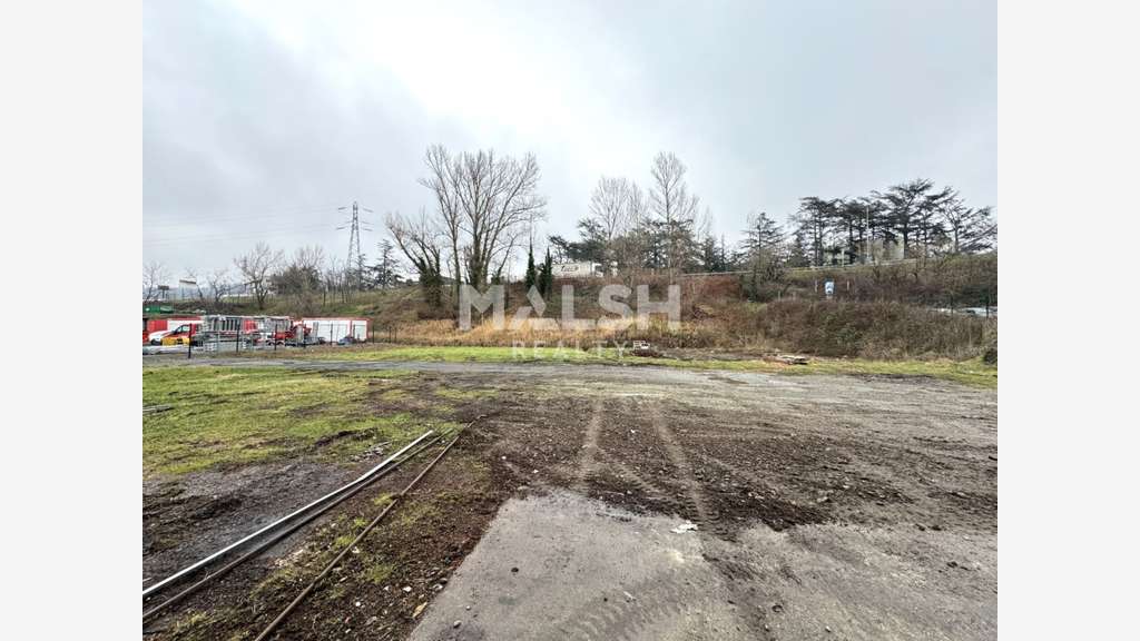 Locaux d'Activités - SAINT ETIENNE (42000) NORD -