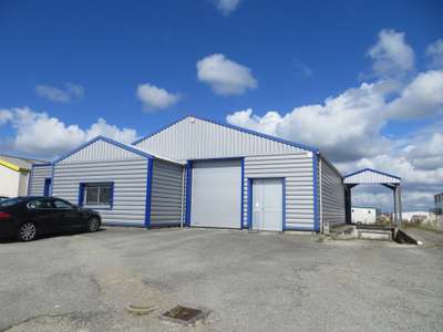 Local d'activité 359m² à louer à Saint-Évarzec